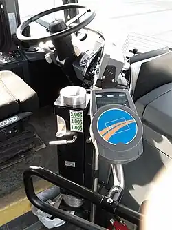 Lecteur de carte Opus dans un autobus de la Société de transport de Lévis.