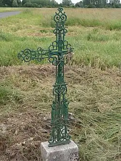 Croix de chemin, rue de Villecante.