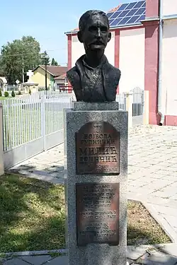 Buste de Milić Drinčić&nbsp;(en).