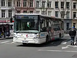 Bus n°304 sur la ligne 4A à l'arrêt Gare.