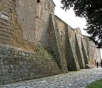 Image illustrative de l’article Murailles de Sovana