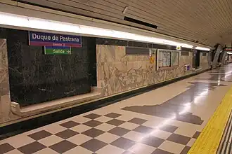 Image illustrative de l’article Duque de Pastrana (métro de Madrid)