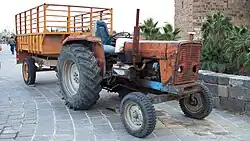 Tracteur Ebro 470