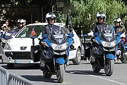 Escorte d'autorités