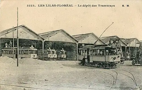 Vue en plus gros plan du dépôt de Floréal, avec la motrice 214 affectée à la ligne 5.