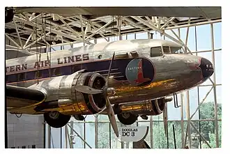 Un Douglas DC-3 d'Eastern Air Lines