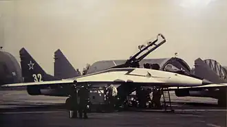 Accueil d'avions soviétiques à la BA 112 pour des échanges avec le Normandie-Niemen pendant la Guerre froide.