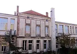 Bâtiments de l'école maternelle de l'école Jules Ferry