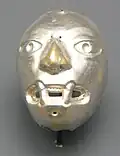 Masque en platine de l'Équateur.
