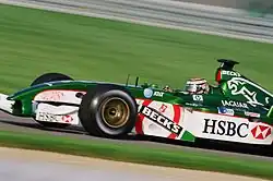 Photo de la Jaguar R3 d'Eddie Irvine à Indianapolis