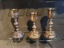 Calice en argent doré aux armes de la ville. (XVIIe&nbsp;siècle)