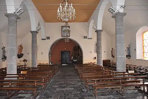 La nef côté porche.