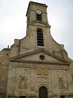 Église Saint-Dagobert.