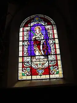 Vitrail représentant Catherine d'Alexandrie.