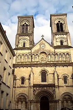 Église Saint-Jacques de Châtellerault