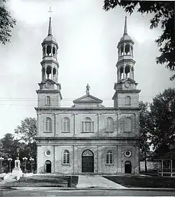 Façade de l'église