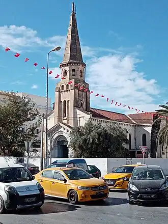 Image illustrative de l’article Église Sainte-Thérèse-de-l'Enfant-Jésus d'El Aouina