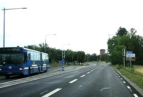 Länsväg 261 au nord-est de Drottningholm.