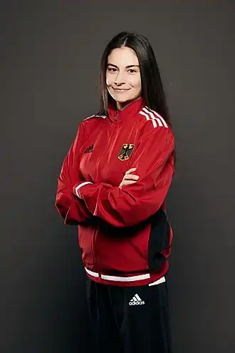 Image illustrative de l’article Ela Aydin