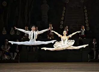 Elena Evseeva et Kimin Kim, Ballet du Théâtre Mariinsky en 2012.