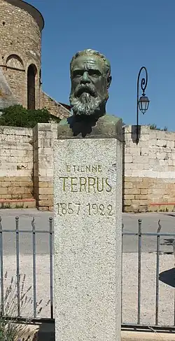 Aristide Maillol, Monument à Étienne Terrus, Elne.