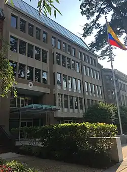 Ambassade à Washington.