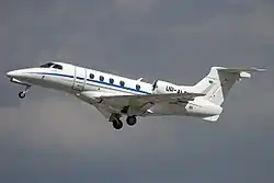 Description de l'image Embraer 505 Phenom 300, Aerojet JP7625910.jpg.