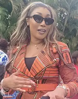 Description de l'image Emma lohoues.jpg.