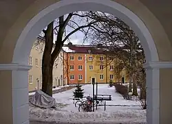 Flerbostadshus, Kyrkogårdsvägen.