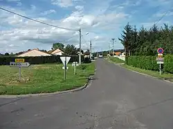 Entrée sud par D 260