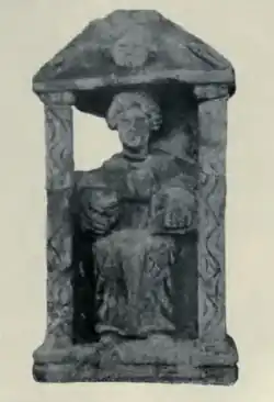 Laraire découvert au quartier de Saint-Cyr près de la gare. H. 40&nbsp;cm.