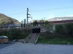 L'entrée de la gare en avril 2022.