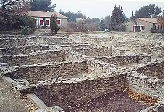 Vestiges de l'oppidum d'Entremont.