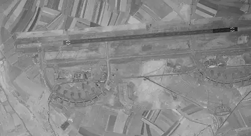 Aéroport d'Epinal le 18 08 1970.