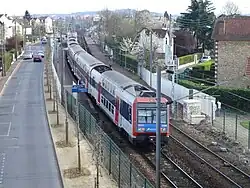 Rame automotriceZ 20900 en direction de Paris.