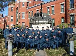 L'escadron 226 devant le manège militaire de Trois-Rivières en 2007.
