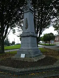 Le monument aux morts.