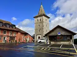 La place du village.