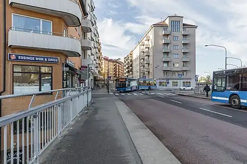 Rue Essinge brogata à l'ouest du Mariebergsbron.