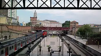 Gare de la Luz, Gare de la Pinacoteca.