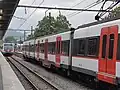 Deux trains de la série 213 à Molí Nou | Ciutat Cooperativa.