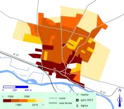 Carte en couleurs représentant les phases successives d'urbanisation d'un bourg.