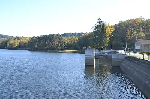 Image illustrative de l’article Étang de la Crouzille