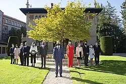 Membres du gouvernement.