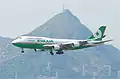 Un ancien Boeing 747-400 à HKG en 2011