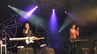 Description de cette image, également commentée ci-après