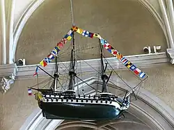 Bateau votif ex-voto de l'église.