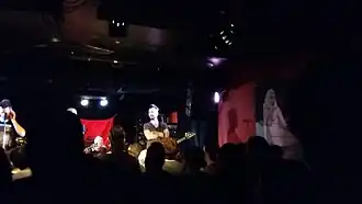 Description de cette image, également commentée ci-après