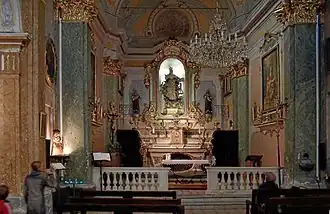 Intérieur de l'église Notre-Dame-de-l'Assomption d'Èze.