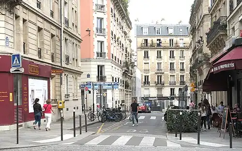 Rue Larrey depuis la rue Monge.